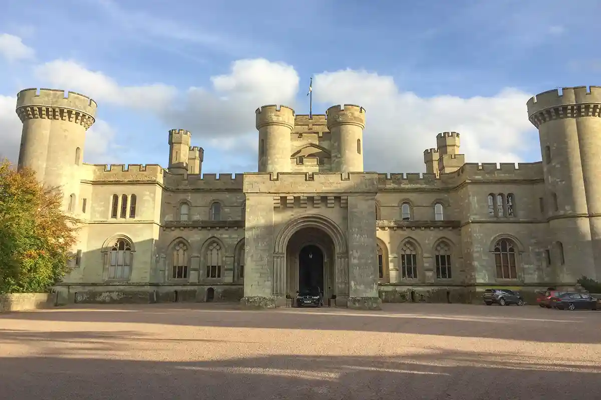 Eastnor Full 1200-800